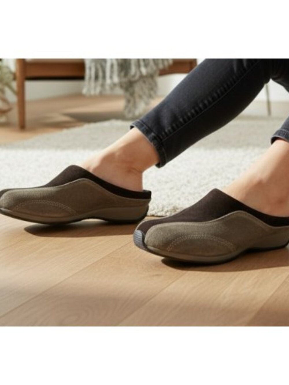 TIMBERLAND Brown Suede Mule Flat Clog Ladies Size 8